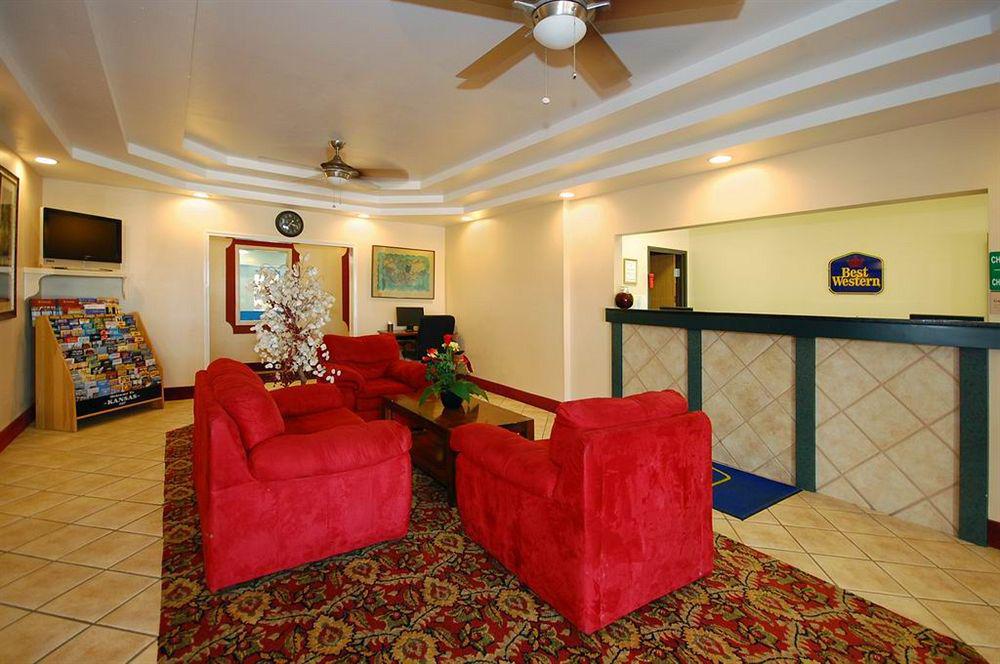 Surestay Plus Hotel By Best Western Topeka Interiør bilde